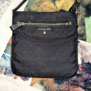 Michael Kors Elegant Black Crossbody Bag